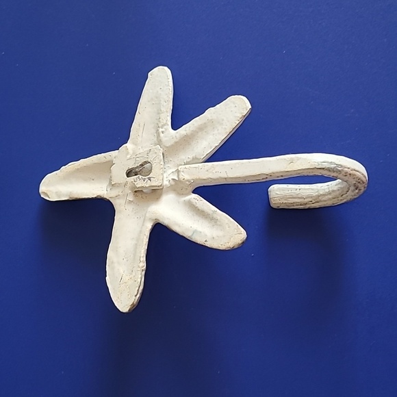 Starfish Hook - Picture 2 of 3